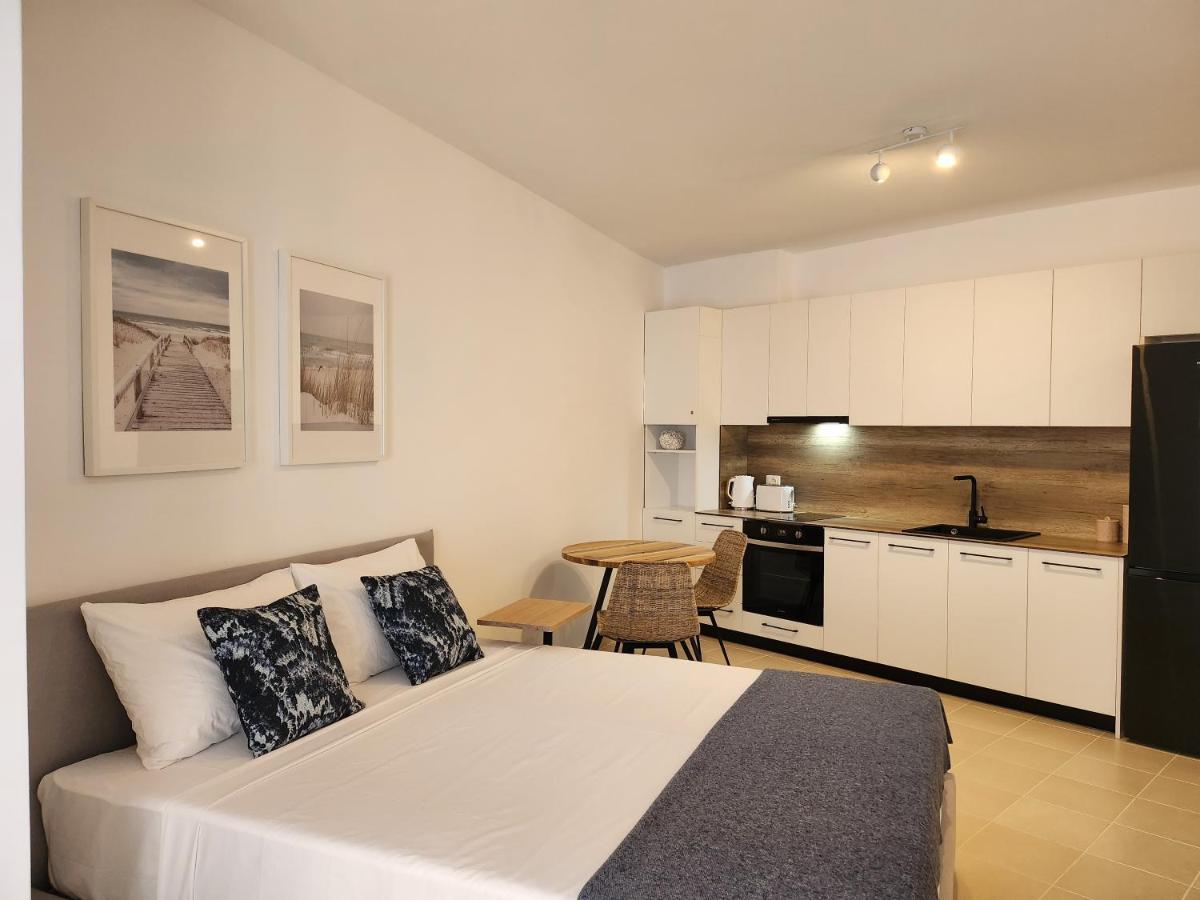 Elisos Studio Apartment Vlorë Eksteriør bilde